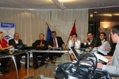 IMG_6130.JPG-nggid03403-ngg0dyn-240x160x100-00f0w010c011r110f110r010t010